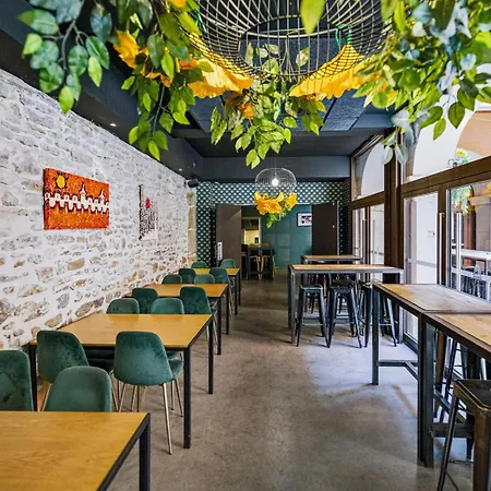 Le Couvent - Hostel