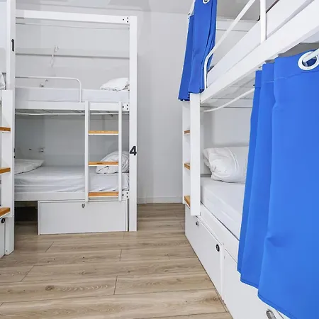 Hostel Le Couvent - Carcassonne
