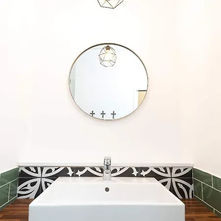 Le Couvent - بيت شباب *