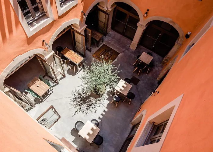 Le Couvent - Hostel Carcassonne