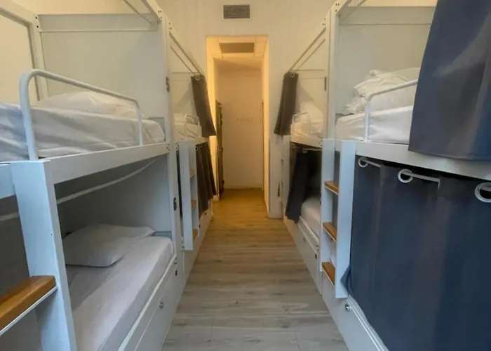 Le Couvent - Hostel Carcassonne