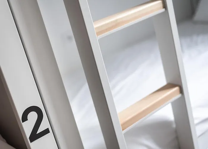 Hostel Le Couvent - *