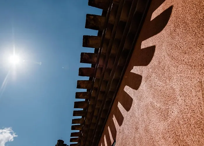 Le Couvent - אכסניה *