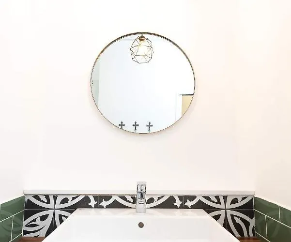 Le Couvent - אכסניה *